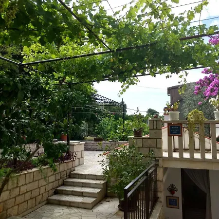 Attic Katic * Korčula